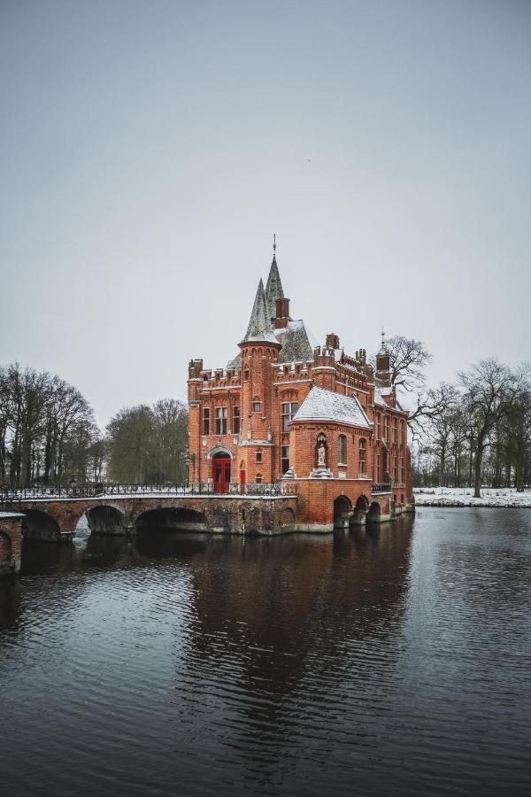 Castle Ten Berghe * Bruges